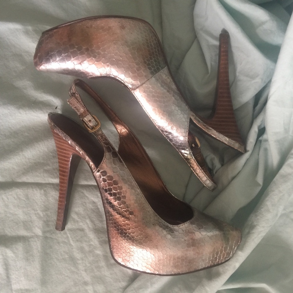 Platform Slingbacks - Picture 7 of 8